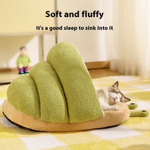 Warm Cat Semi-closed Snail Slippers Nest